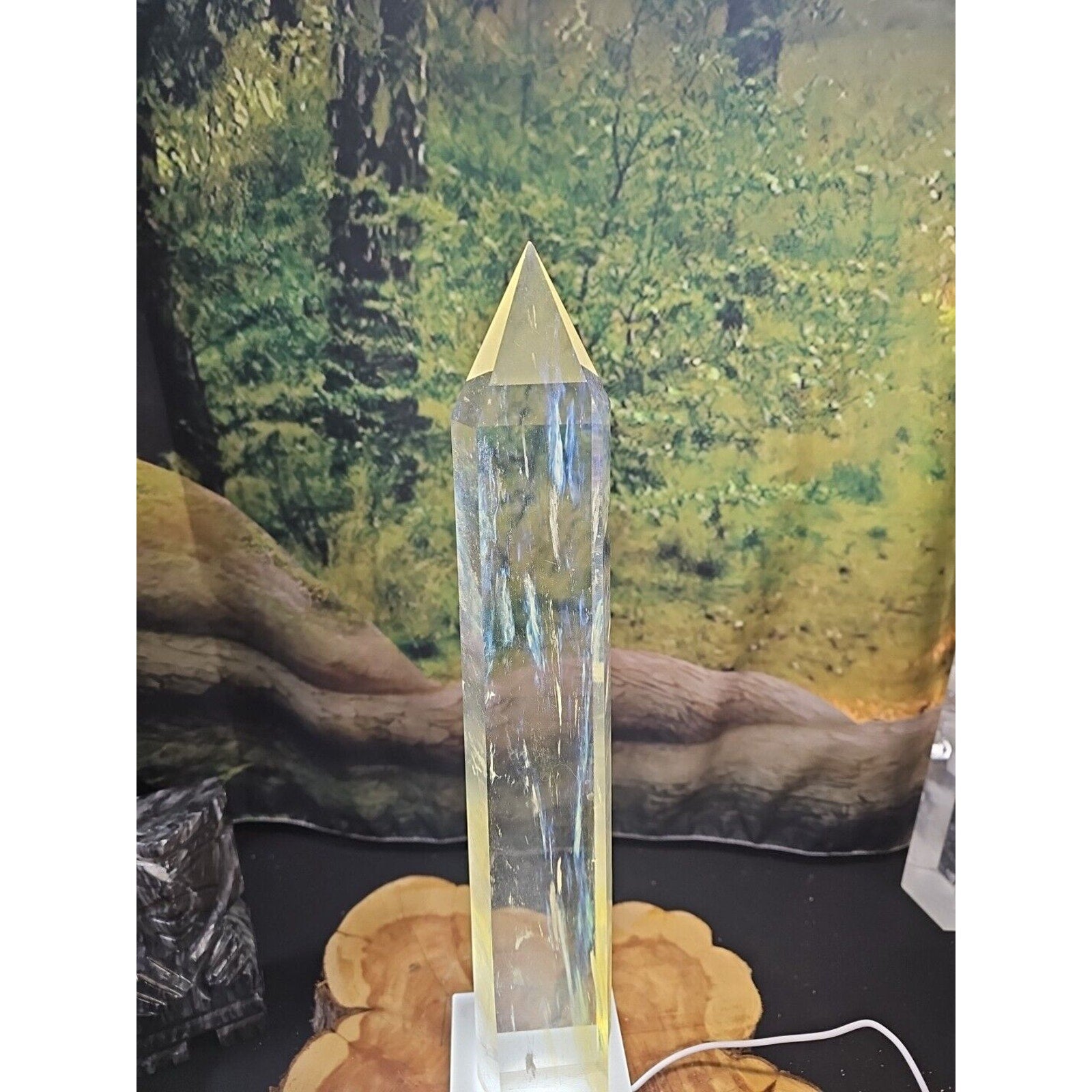 5.3lbs16in Smelting Quartz Tower W/Led Stand