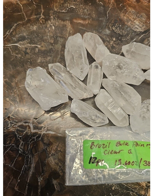 Load image into Gallery viewer, 13.7oz Quartz Crystal Points From Brazil
