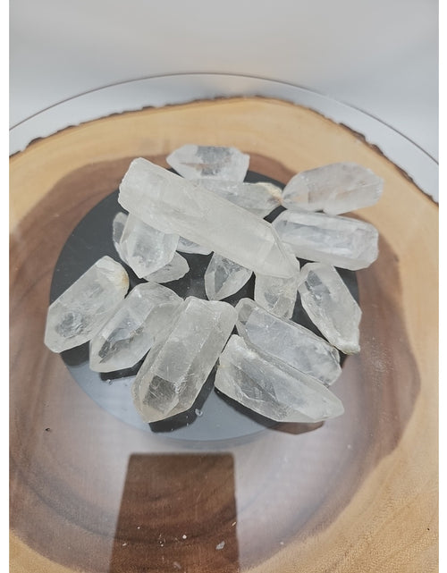Load image into Gallery viewer, Quartz Crystal Bulk 1 LB Quartz Crystal Points
