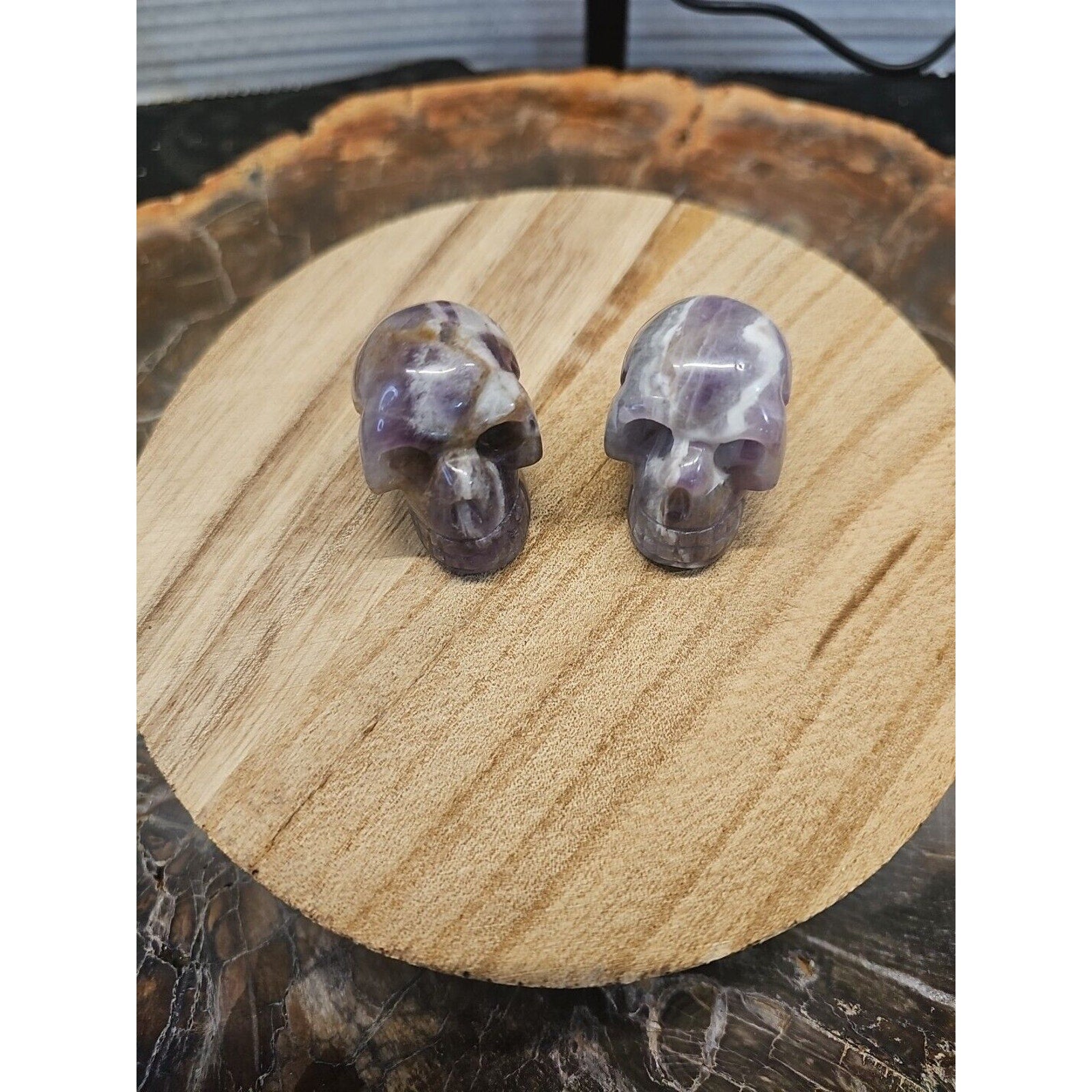 1 Pair DREAM AMETHYST CRYSTAL SKULLS 93g BEAUTIFUL AMETHYST DISPLAY ☠️