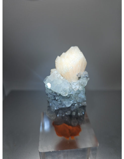 Load image into Gallery viewer, Apophyllite Pink Stilbite 51grams
