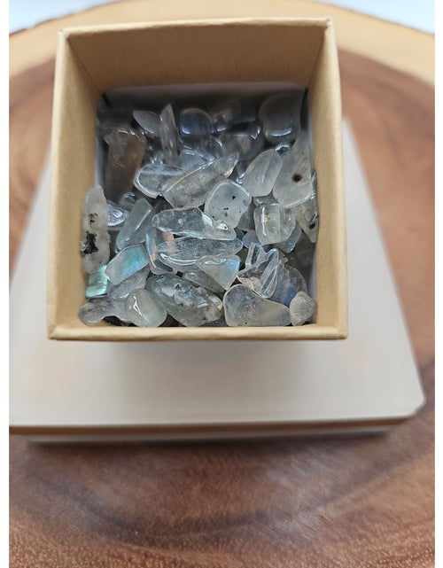 Load image into Gallery viewer, Moonstone Chips chips 1.8oz

