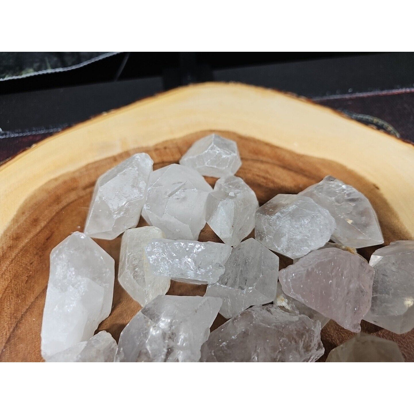 Hudge Quartz Crystal 4pcs