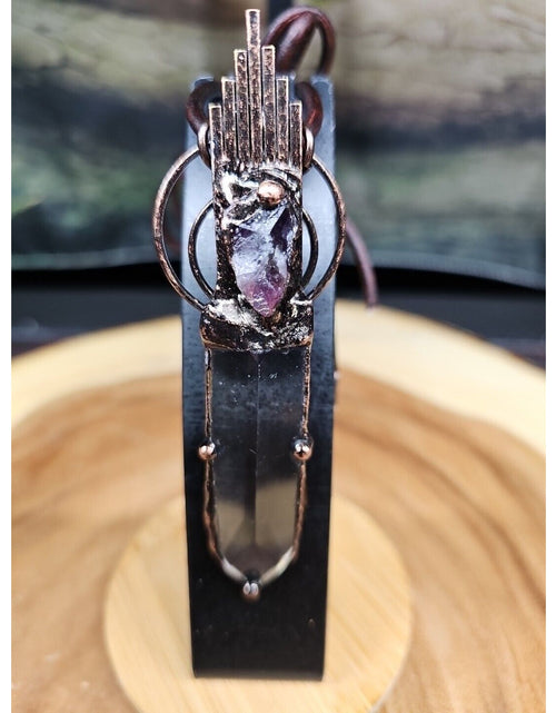 Load image into Gallery viewer, Healing Quartz Crystal Necklace W/Leather Cord
