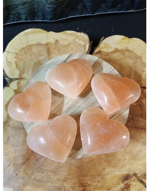 Load image into Gallery viewer, Heart ShapePeach Palmstone 1 Each
