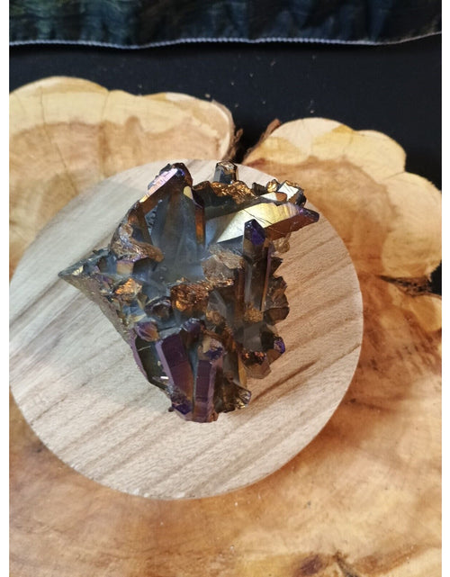 Load image into Gallery viewer, 0.95lb Rainbow Aqua Aura Quartz Crystal Cluster Points Titanium Coating
