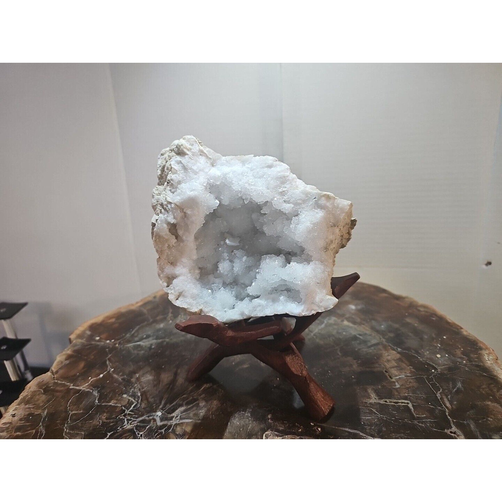 2.66lbs Geode Crystal Moroccan Quartz W /Stand
