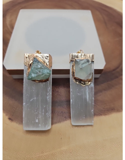 Load image into Gallery viewer, 1 Each Fluorite Pendante/Selenite
