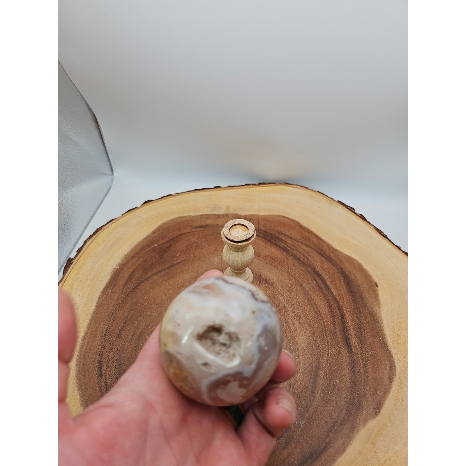 Flower agate sphere .59lbs W/stand