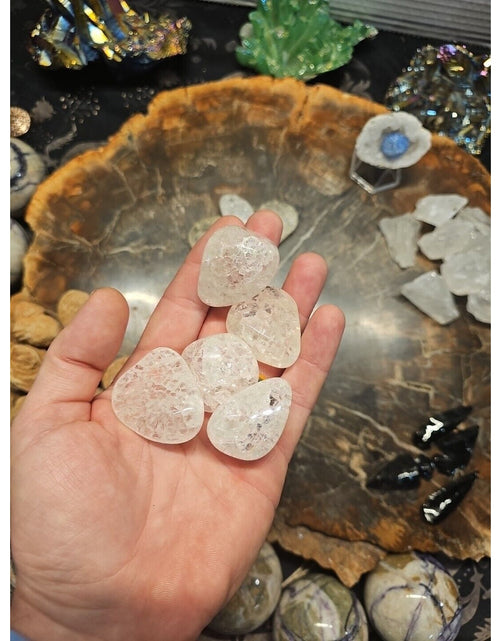 Load image into Gallery viewer, 5 Pack Crackel Quartz Tumbled Stones:
