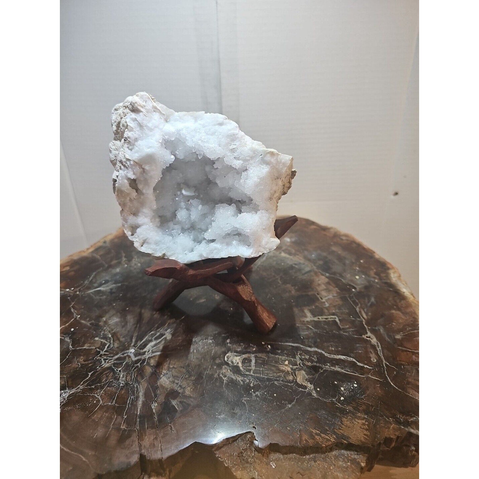 2.66lbs Geode Crystal Moroccan Quartz W /Stand