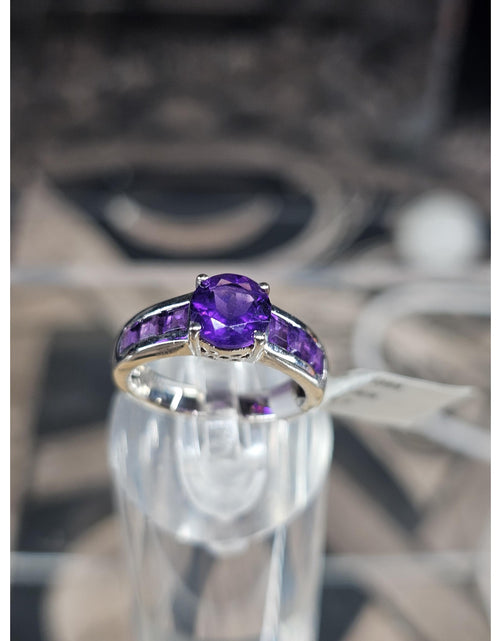 Load image into Gallery viewer, Amethyst Ring size 7
