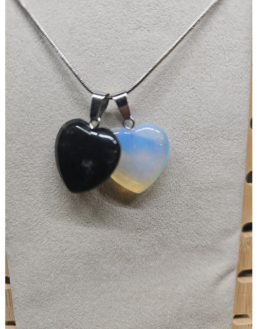 Load image into Gallery viewer, Pendant Necklace 16in Silver Chain Agate Heart
