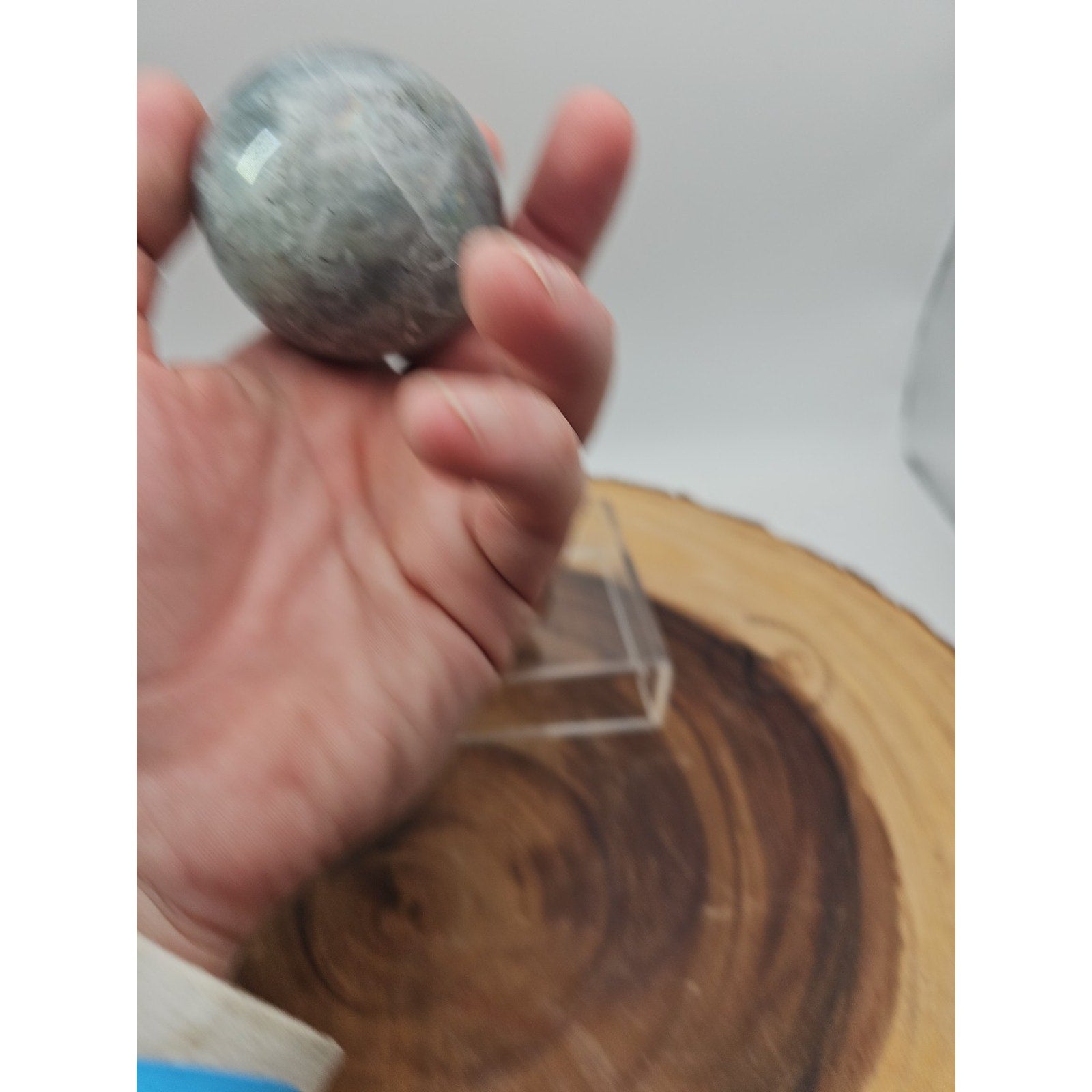 Rainbow Labradorite Sphere .45lb 53mm W/Dragon Stand