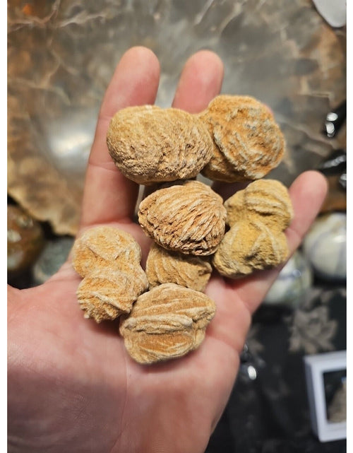 Load image into Gallery viewer, Desert Rose Stones
