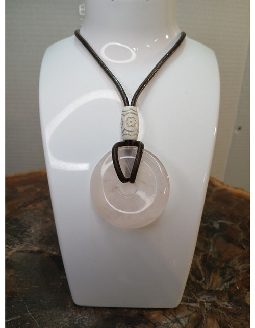 Load image into Gallery viewer, ROSE QUARTZ PENDANT NECKLACE
