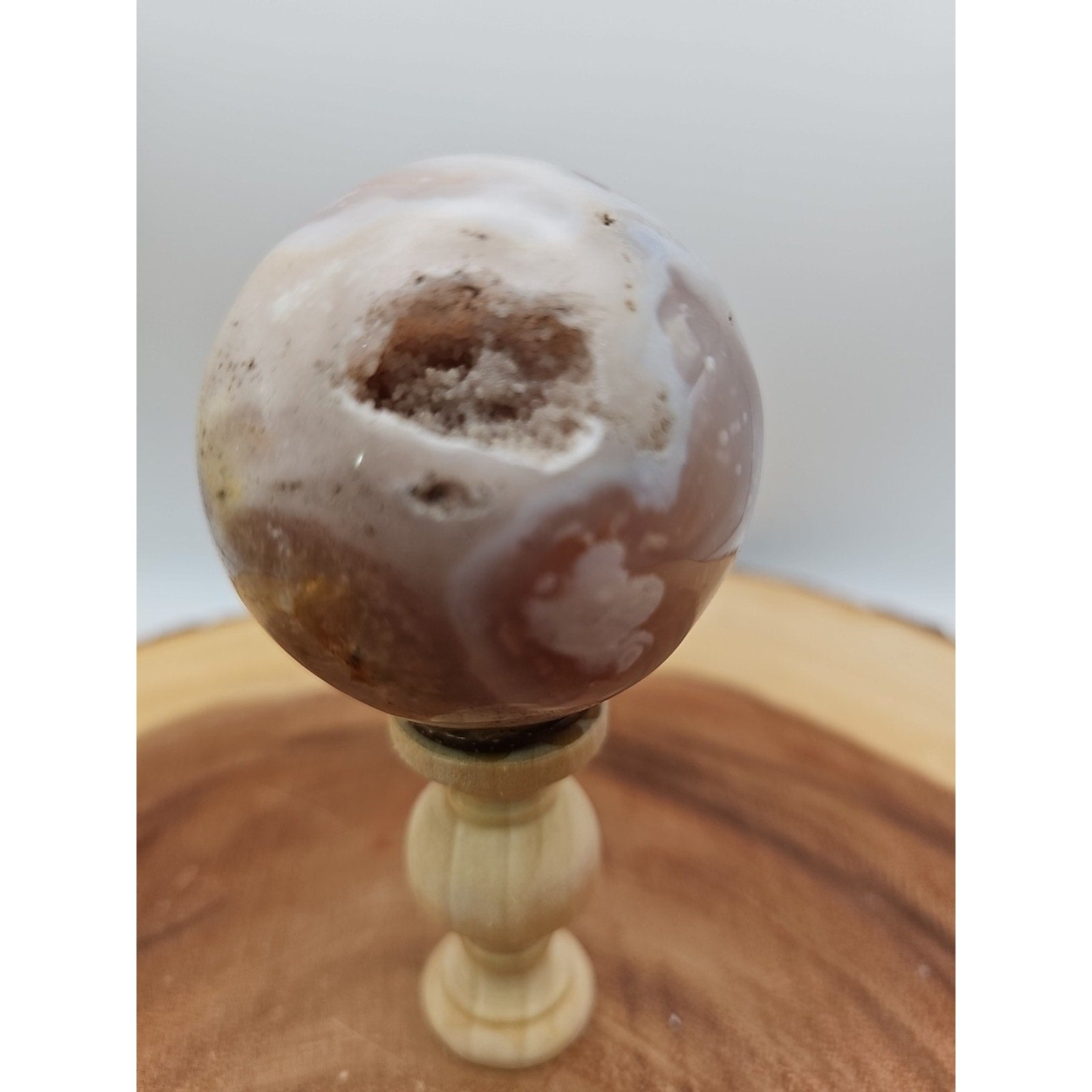 Flower agate sphere .59lbs W/stand