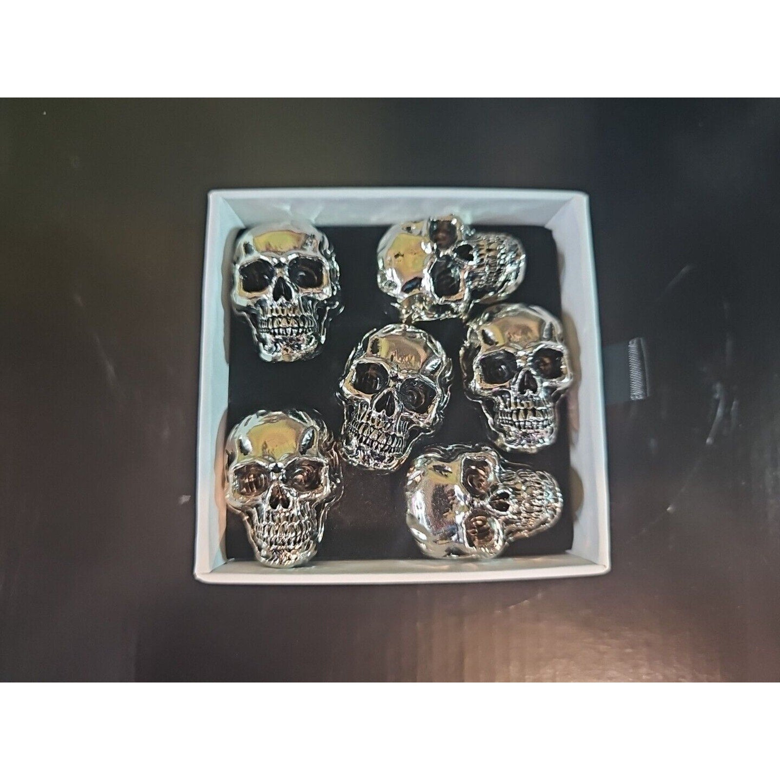 Skull Magnets