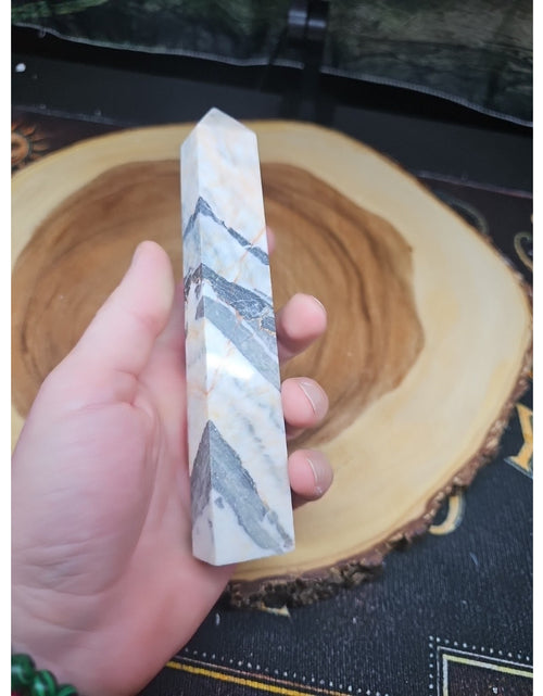 Load image into Gallery viewer, Zebra Stone Tower 347g 6.5in Tall
