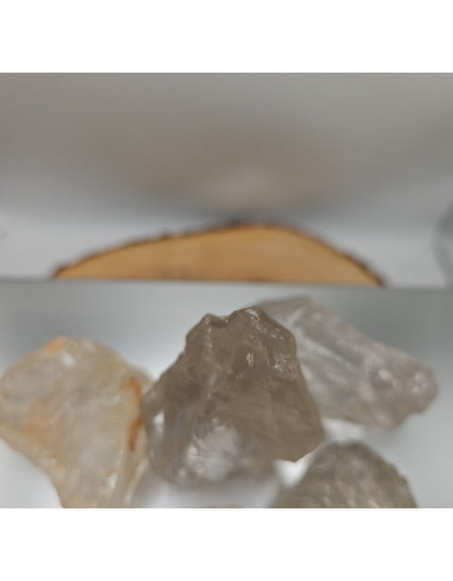Load image into Gallery viewer, Quartz Crystal Clusters 1.48lbs 5pcs From Madagascar
