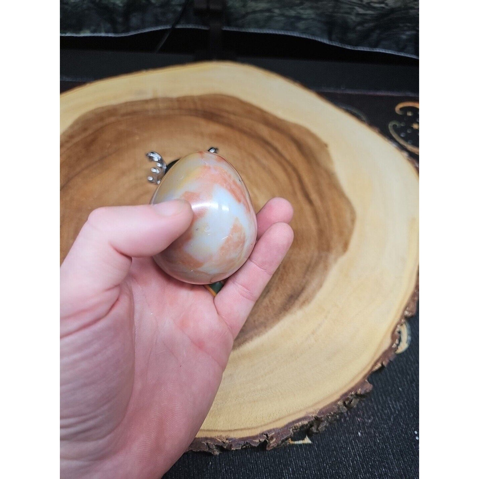 Ocean Jasper Egg Caramel Agate W/Stand 274grams