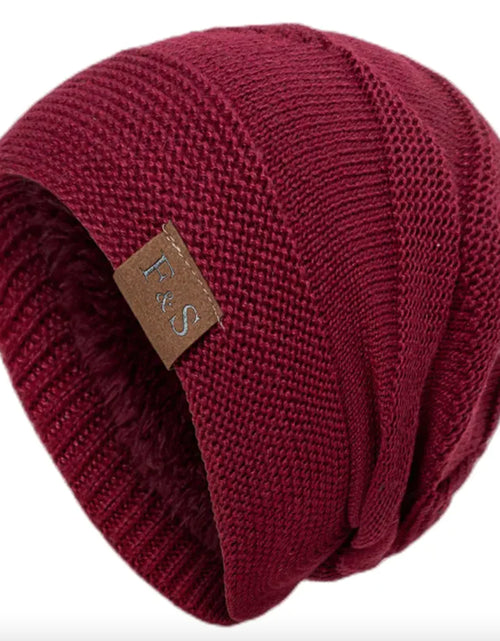 Load image into Gallery viewer, Fleece-Lined Wool Knit Winter Hat
