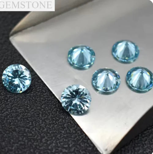 Load image into Gallery viewer, Shallow Blue Zircon
