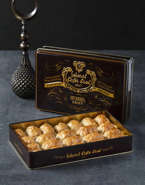 Load image into Gallery viewer, Şekerci Cafer Erol Buttery Baklava with Walnut - Brown Tin Box, 1 kg
