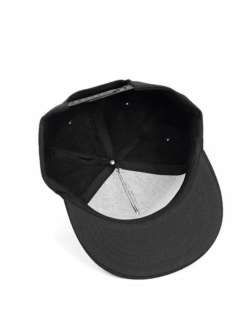 Load image into Gallery viewer, Baseball Cap With Back Closure
