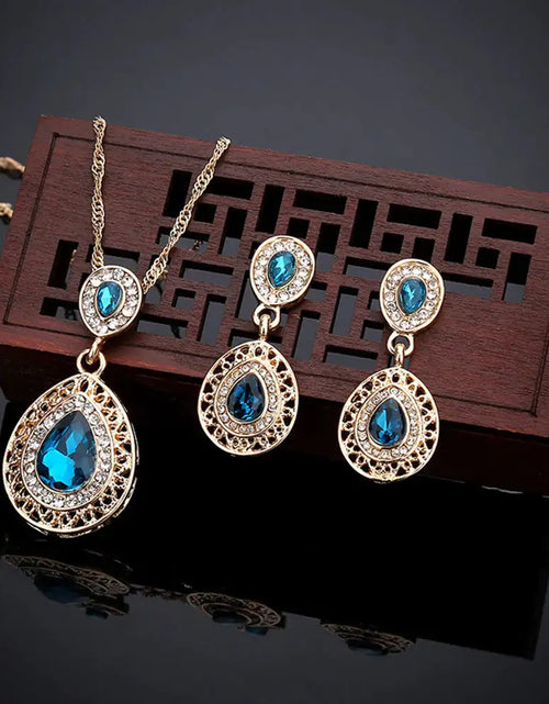 Load image into Gallery viewer, Blue Lans Jewelry Set
