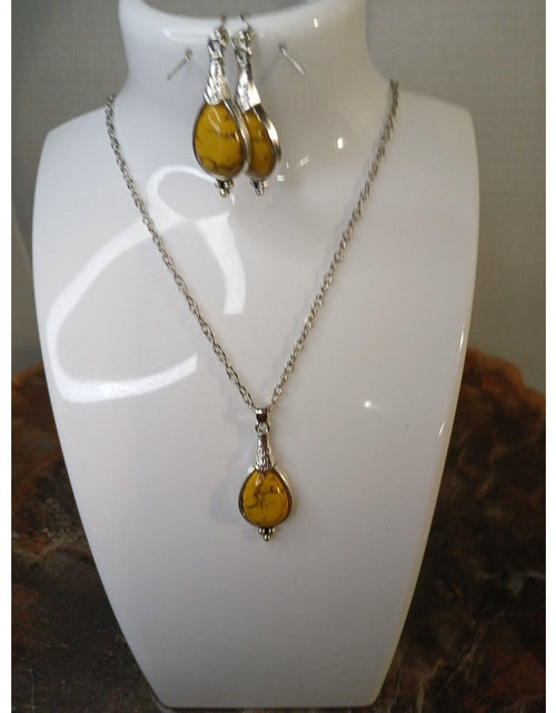 Load image into Gallery viewer, NATURAL STONE NECKLACE AND EARRINGS
