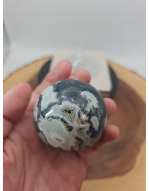 Load image into Gallery viewer, Moss Agate Sphere 243g 56mm
