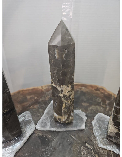 Load image into Gallery viewer, 4.28LB 3Pcs Natural Vesuvianite Agate Carnelian Crystal Point W/Selenite Base
