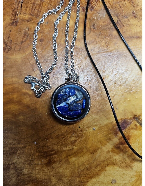 Load image into Gallery viewer, Lapis Pendant Necklace
