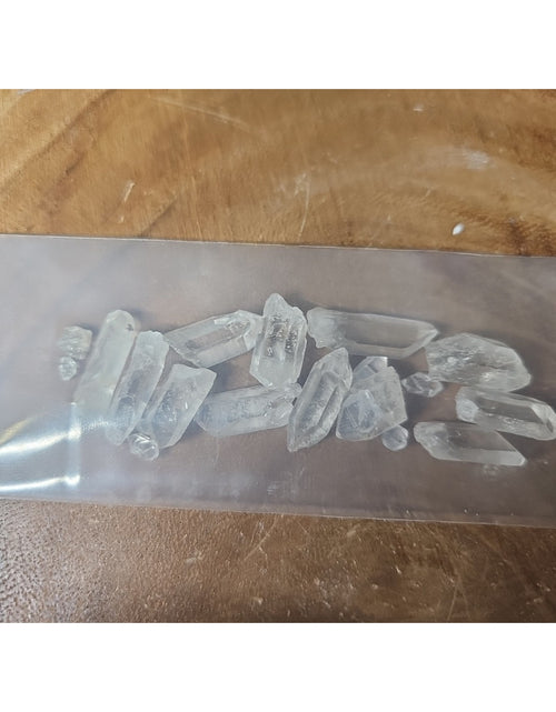 Load image into Gallery viewer, Herkimer Diamonds Loose 12pcs +some Really Small Pieces 21grams
