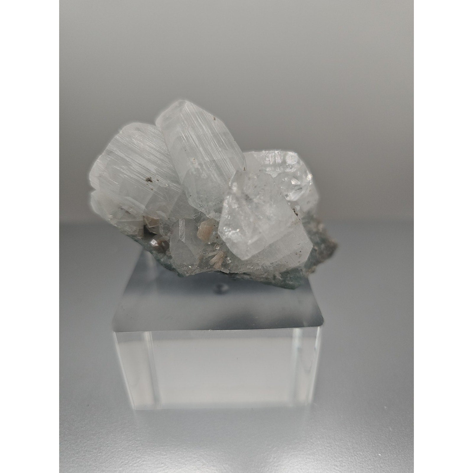 Apophyllite crystal specimen 108grams