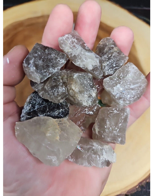 Load image into Gallery viewer, Smoky Quartz Crystal .75lbs 18pcs
