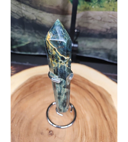 Moss Agate Generator W/Stand 220grams