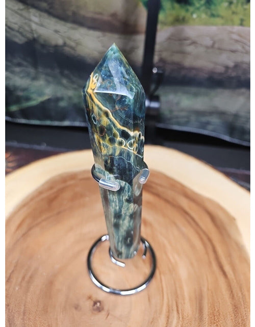 Load image into Gallery viewer, Moss Agate Generator W/Stand 220grams
