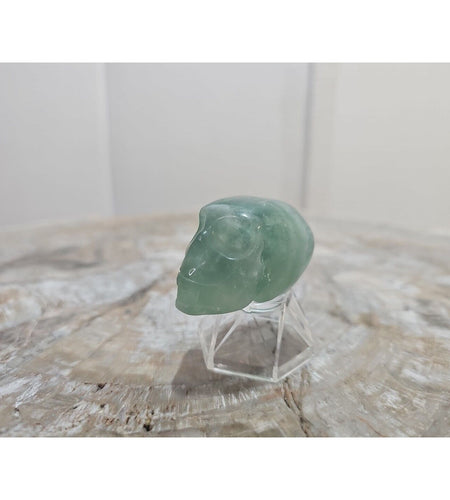 Natural fluorite skull quartz hand carved crystal skull healing. 80grams