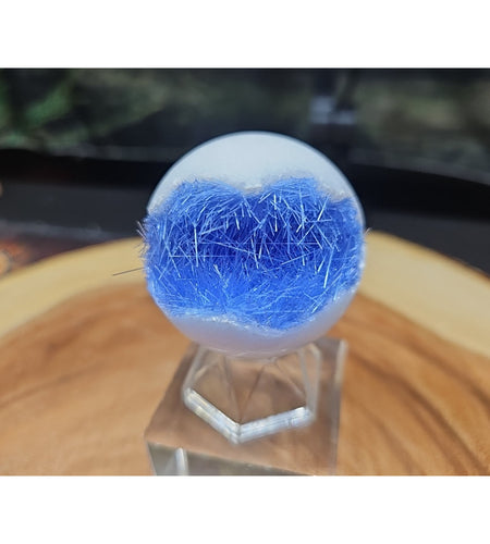 Magnesium phosphate Sphere W/Stand 154g 50mm