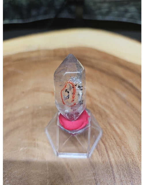 Load image into Gallery viewer, Quartz Crystal Point W/stand 19grams
