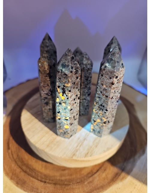 Load image into Gallery viewer, Yooperlite stone Tower UV Reactive 4in Tall Avg 98grams Avg 1 Each
