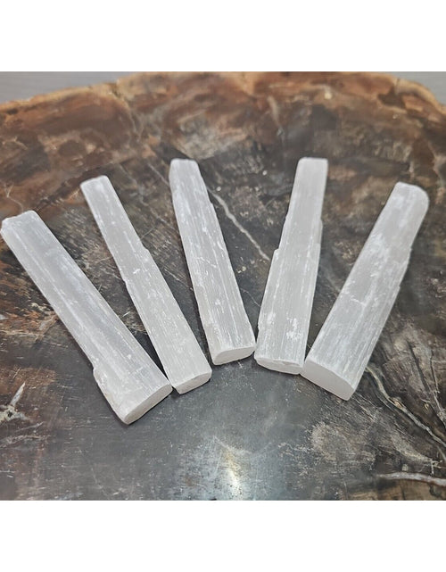 Load image into Gallery viewer, Selenite Rods 5pcs Healing
