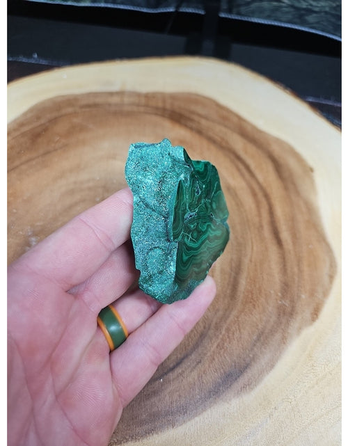 Load image into Gallery viewer, Malachite Slice 110g
