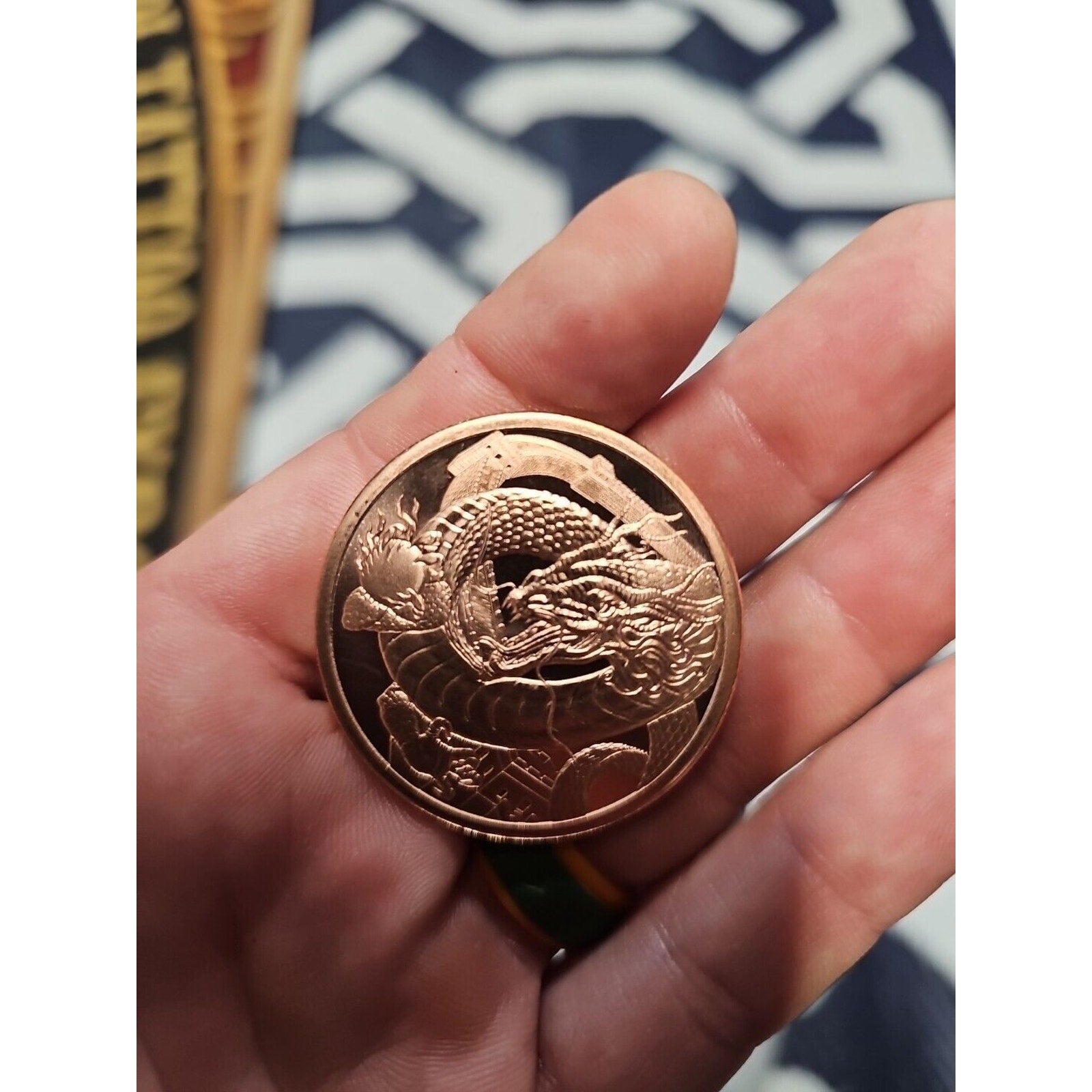 CHINESE DRAGON ~ WORLD OF THE DRAGONS ~ 1 OZ. PURE COPPER ROUND ~