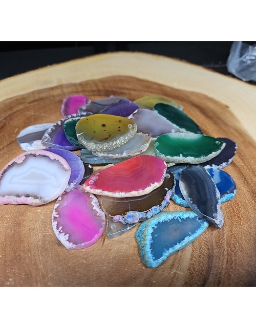 Load image into Gallery viewer, 30 agate slices lot W/hole For Pendant

