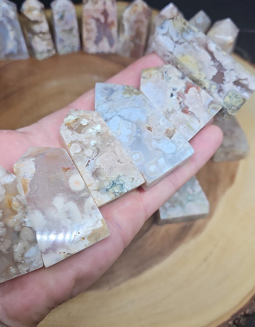 Load image into Gallery viewer, Phantom Agate cornelian towers
