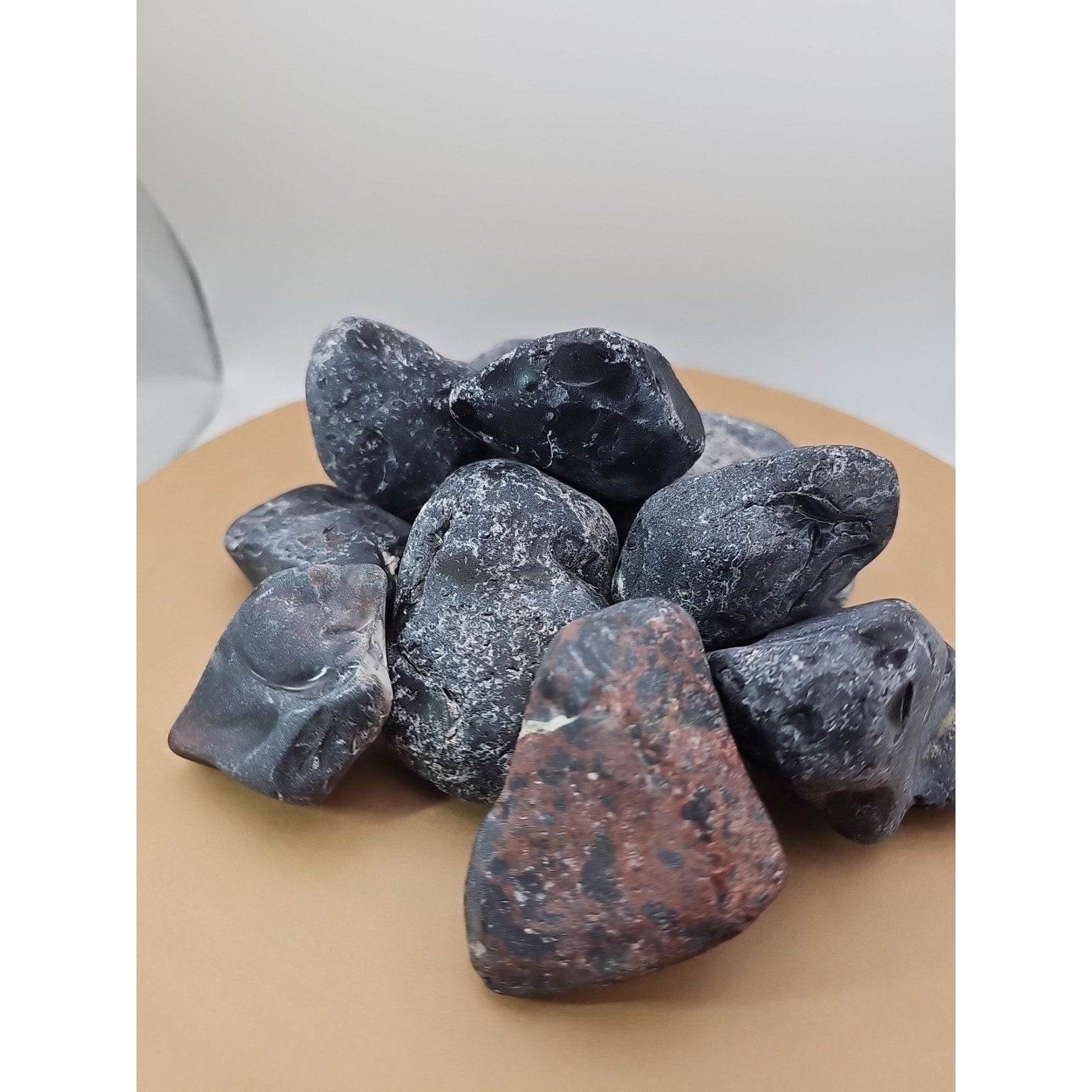 3.47lbs raw obsidian stone