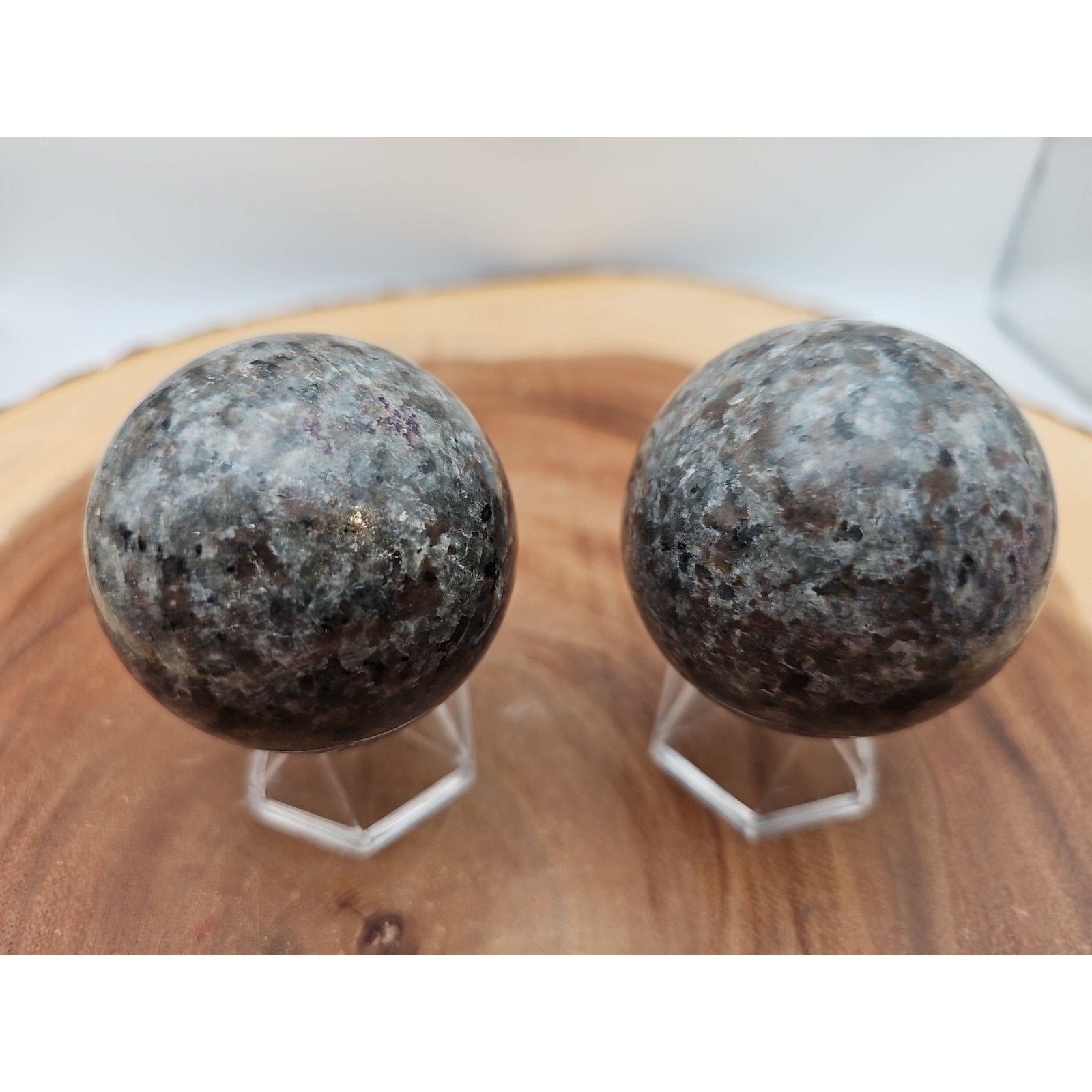 Yooperlite Stone Sphere 55mm 1 Each